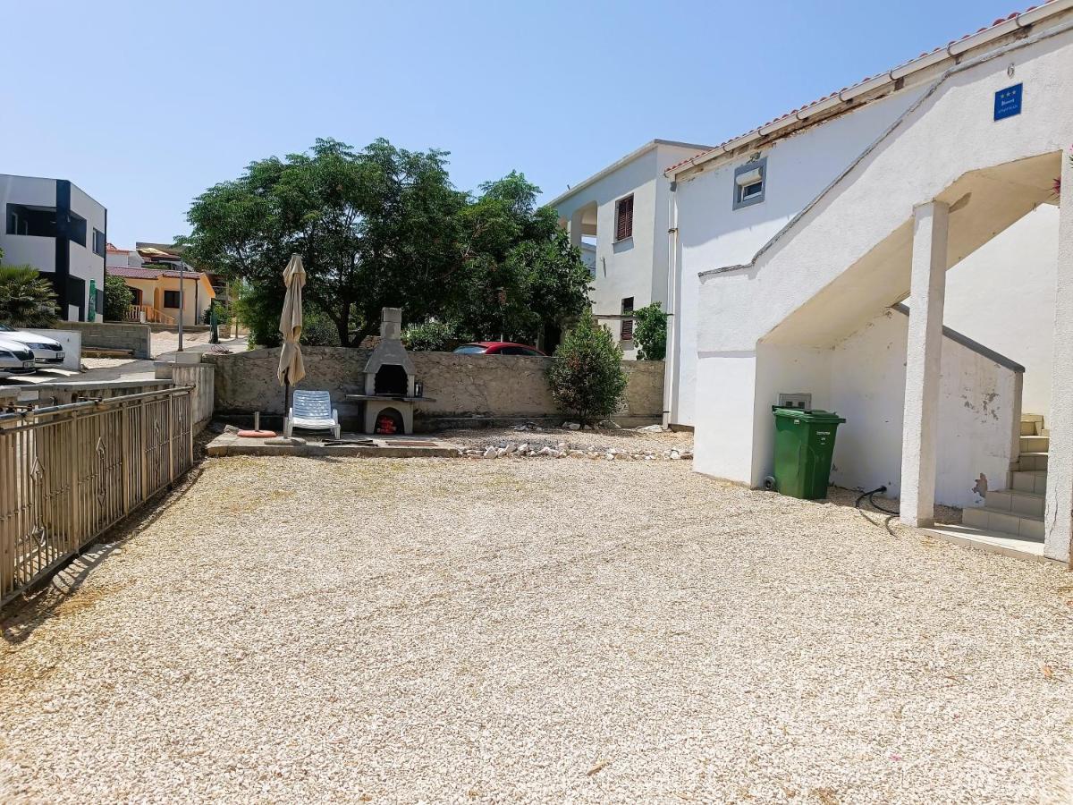Apartments Babic 50 Meters From The Beach Vir Luaran gambar