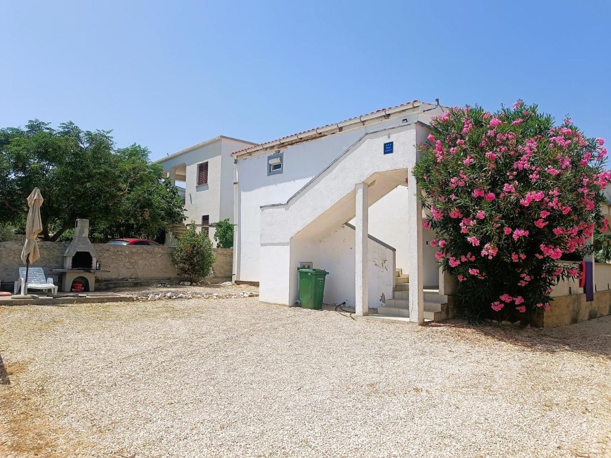 Apartments Babic 50 Meters From The Beach Vir Luaran gambar