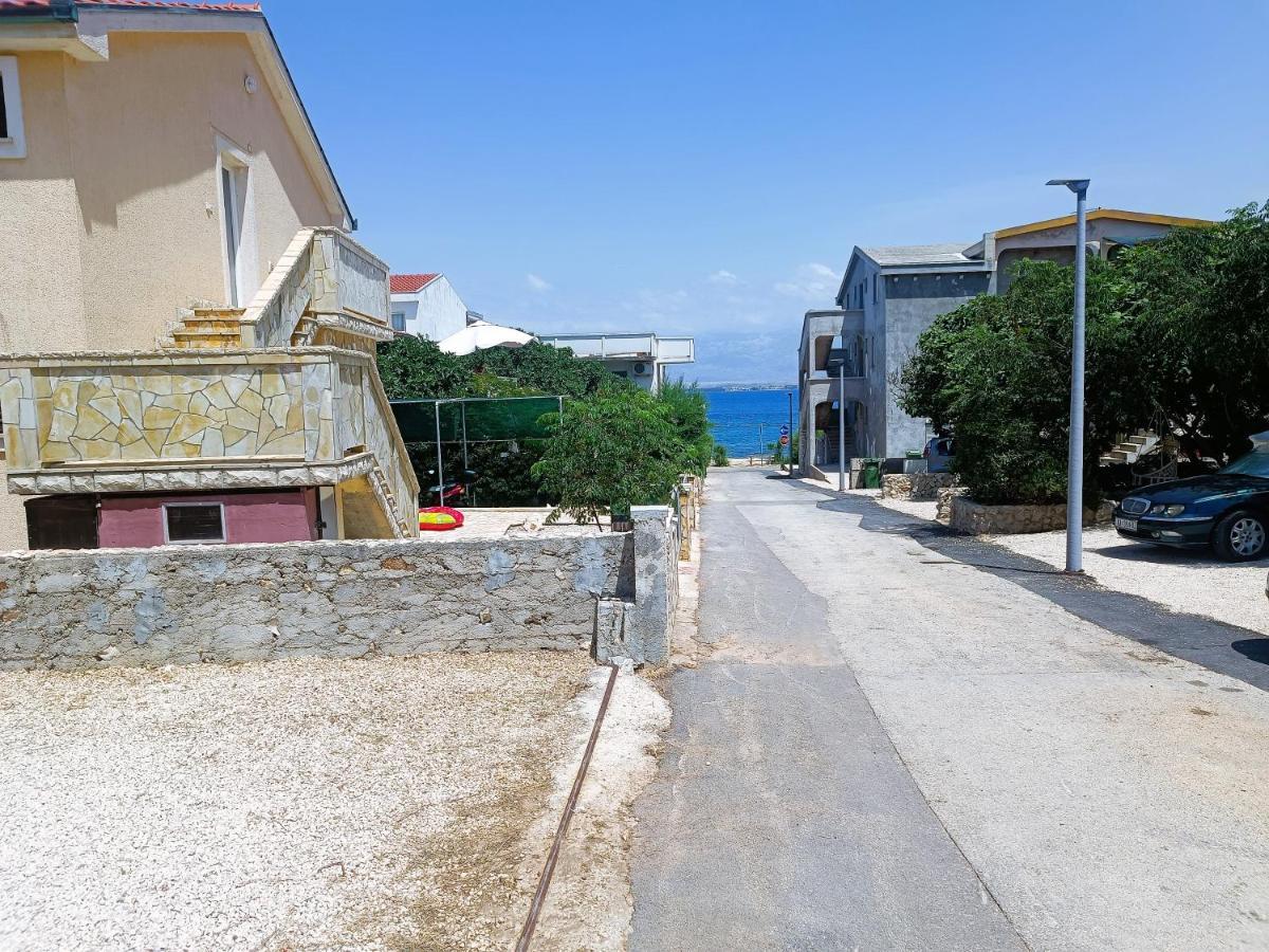 Apartments Babic 50 Meters From The Beach Vir Luaran gambar