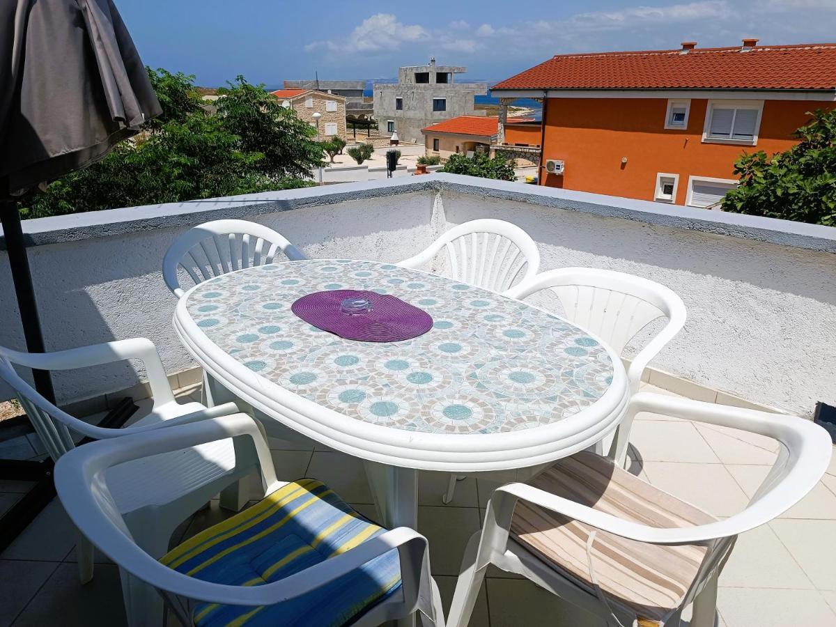 Apartments Babic 50 Meters From The Beach Vir Luaran gambar